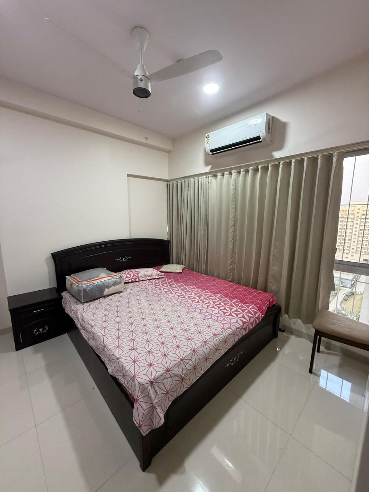Apartment Luxe 3bhk Baner *